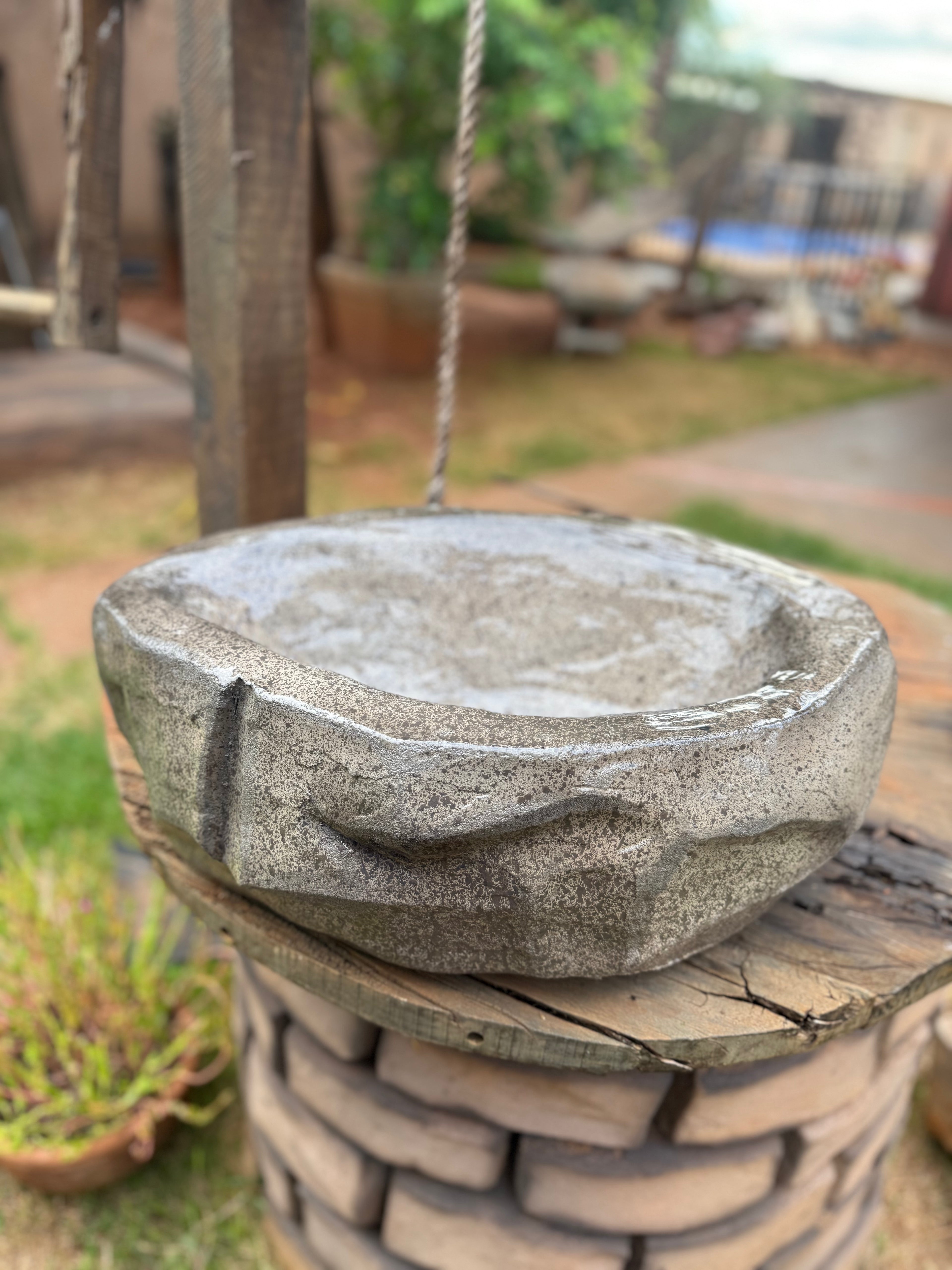 Cuba de Apoio Efeito Pedra Natural