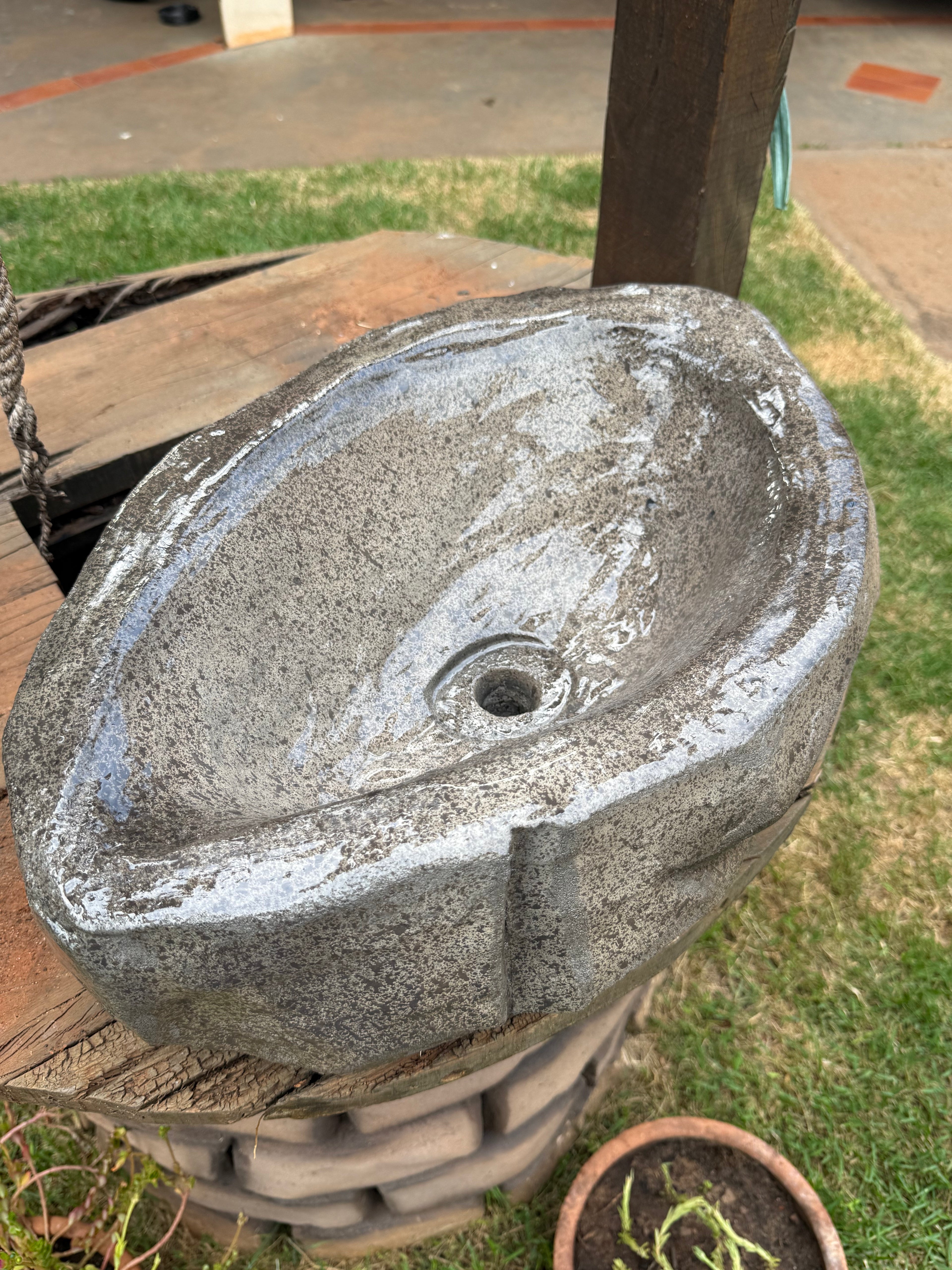 Cuba de Apoio Efeito Pedra Natural