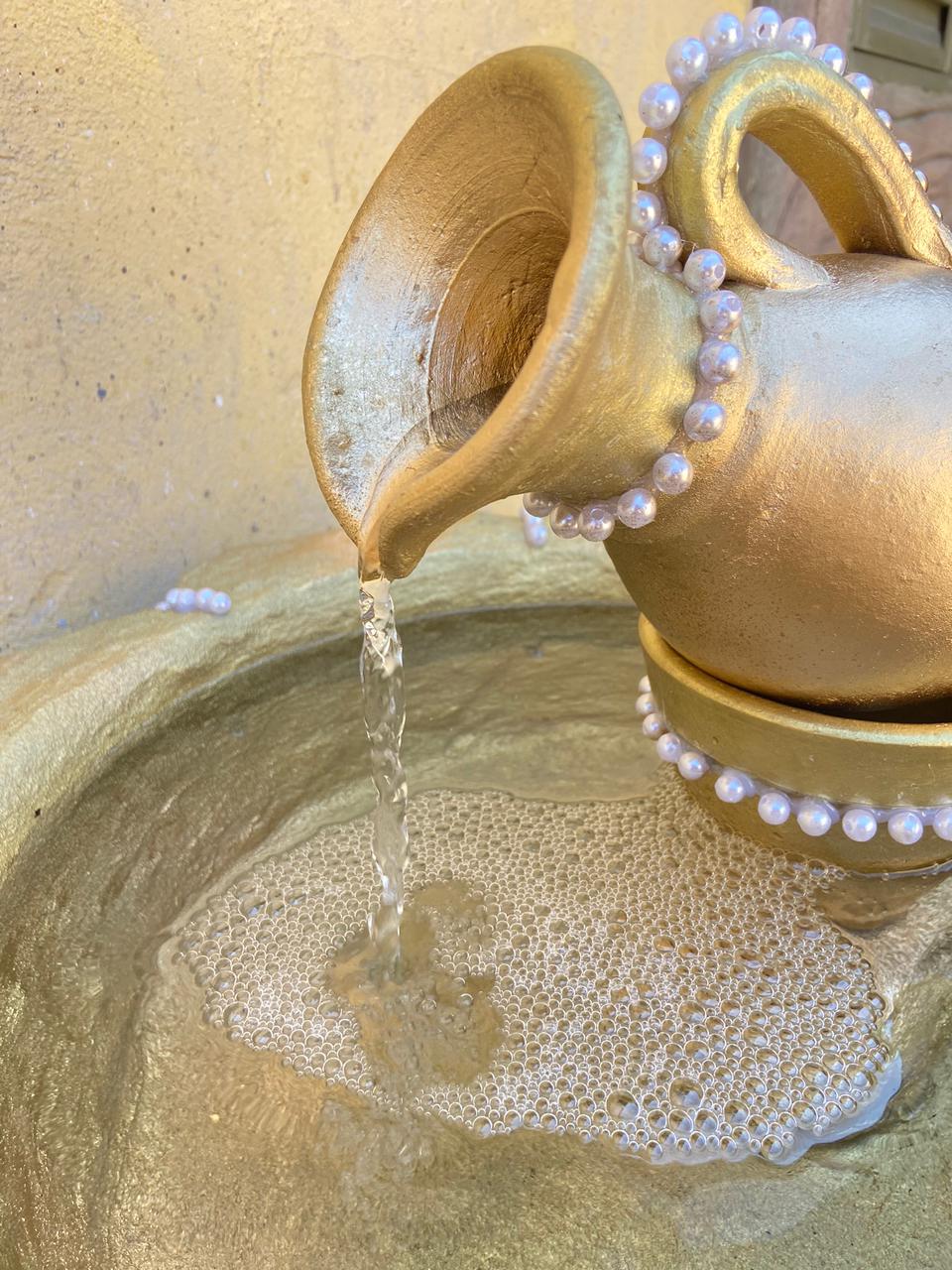 Fonte Ornamental – Ouro Envelhecido